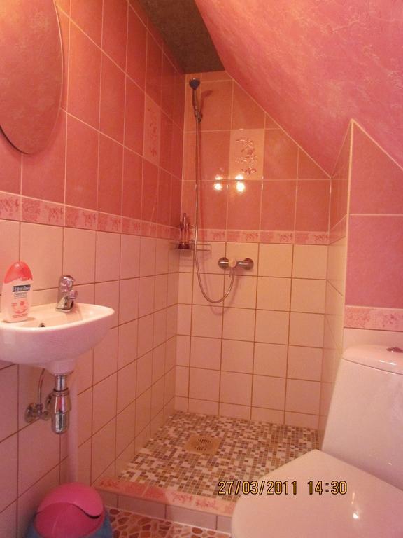 Tonise Holiday Houses Lilbi  Номер фото